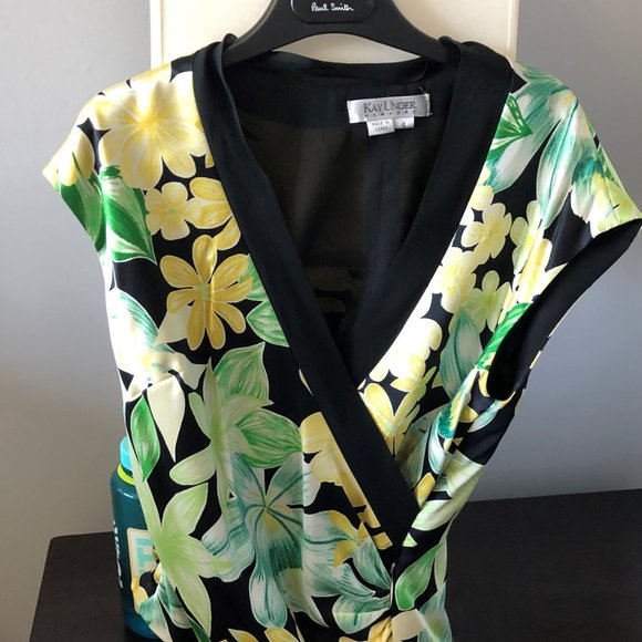Kay Unger Silk top - Picture 2 of 2